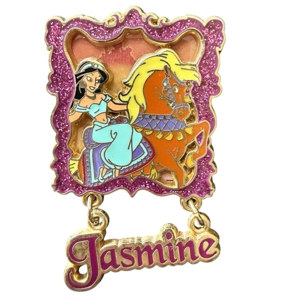 Disney Gold card Princesses And Horses - Jasmine Aladdin Dangle Pin LE 1500